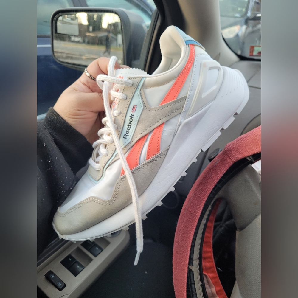 Reebok classics